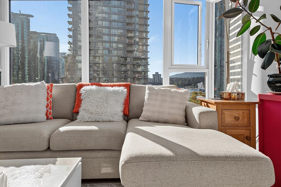 702 1205 W Hastings Street Vancouver, BC - 6