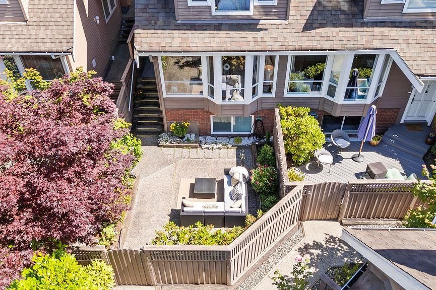 1 230 E Keith Road North Vancouver, BC - 28