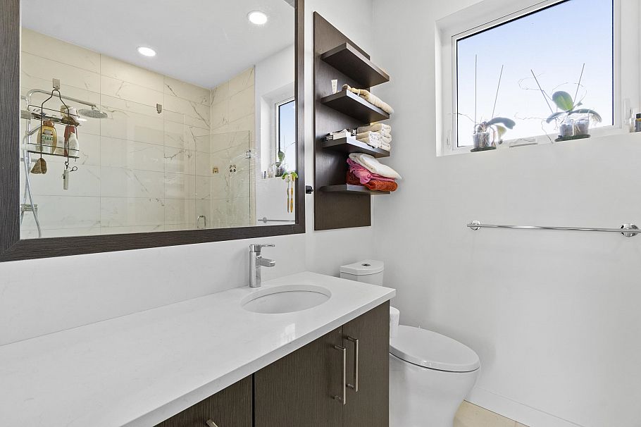 190 W 63rd Avenue Vancouver, BC - 17