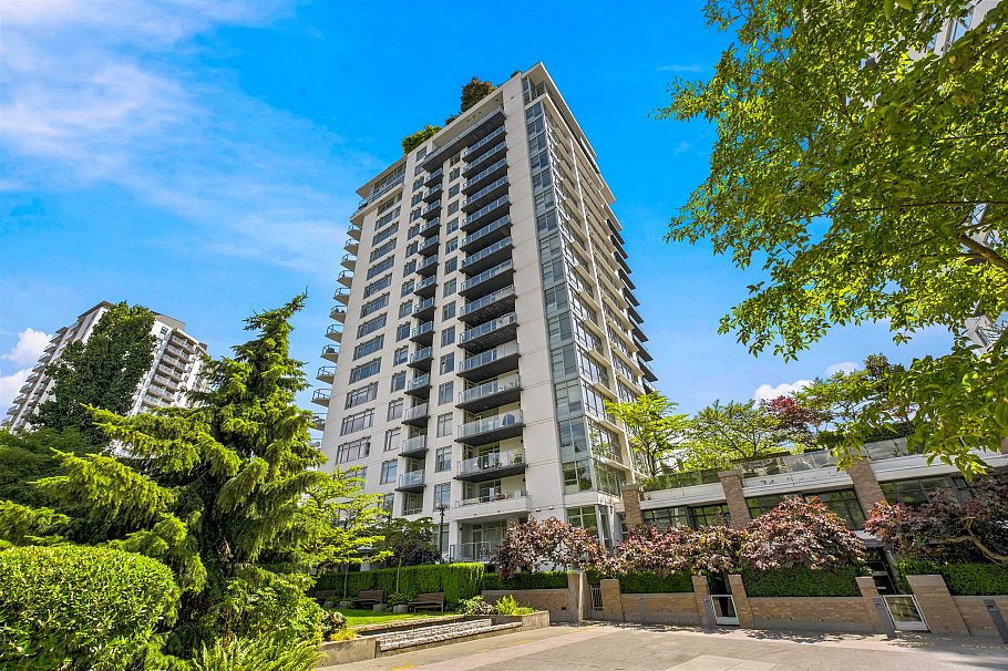 205 158 W 13th Street North Vancouver, BC - 29