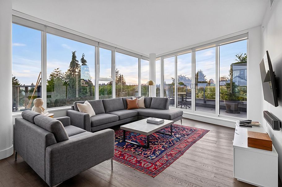 501 2102 W 48th Avenue Vancouver, BC - 3