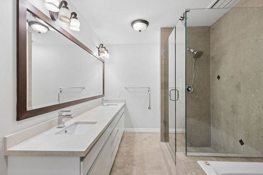 6597 Pinehurst Drive Vancouver, BC - 23