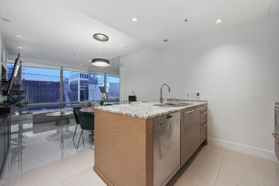 3403 1111 Alberni Street Vancouver, BC - 10