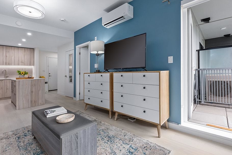 203 3596 Malsum Drive North Vancouver, BC - 10