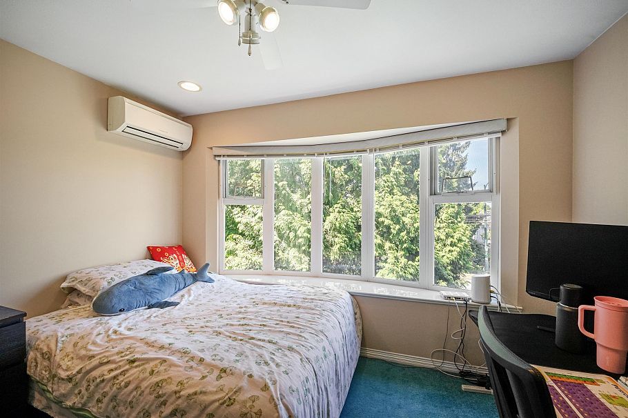 3978 Victoria Drive Vancouver, BC - 22