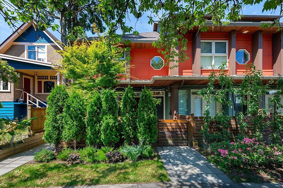 1181 E 19th Avenue Vancouver, BC - 37
