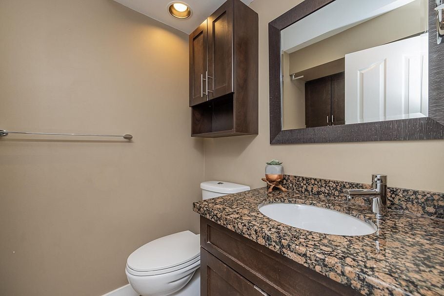 863 Roche Point Drive North Vancouver, BC - 15