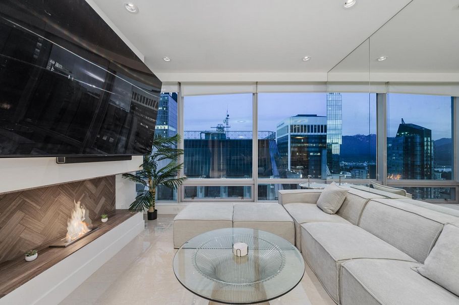 3403 1111 Alberni Street Vancouver, BC - 5