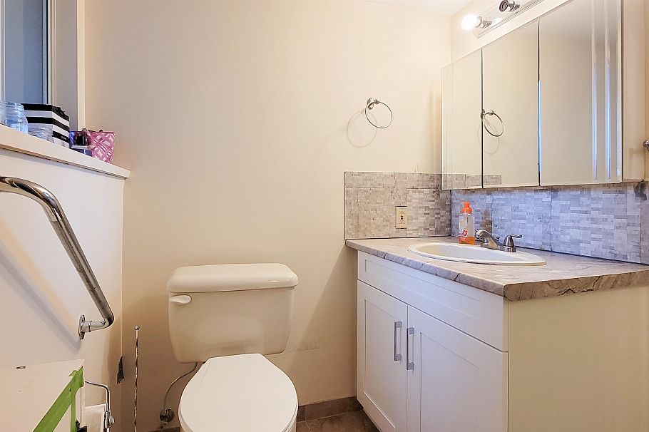 3595 Wellington Crescent North Vancouver, BC - 16