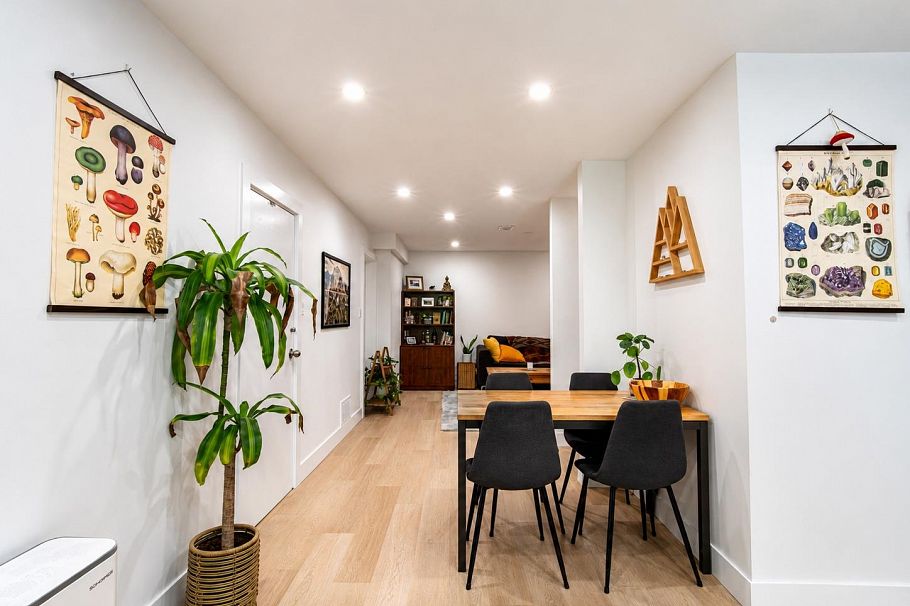 869 Clements Avenue North Vancouver, BC - 8