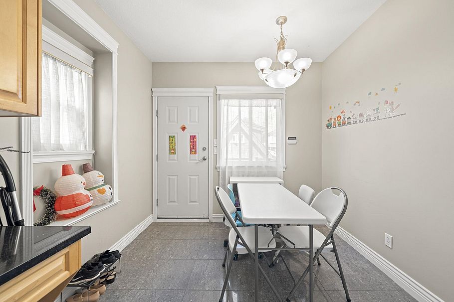 7789 Hudson Street Vancouver, BC - 9