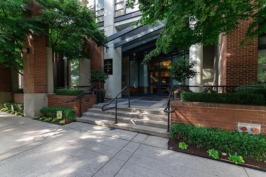 5A 139 Drake Street Vancouver, BC - 38