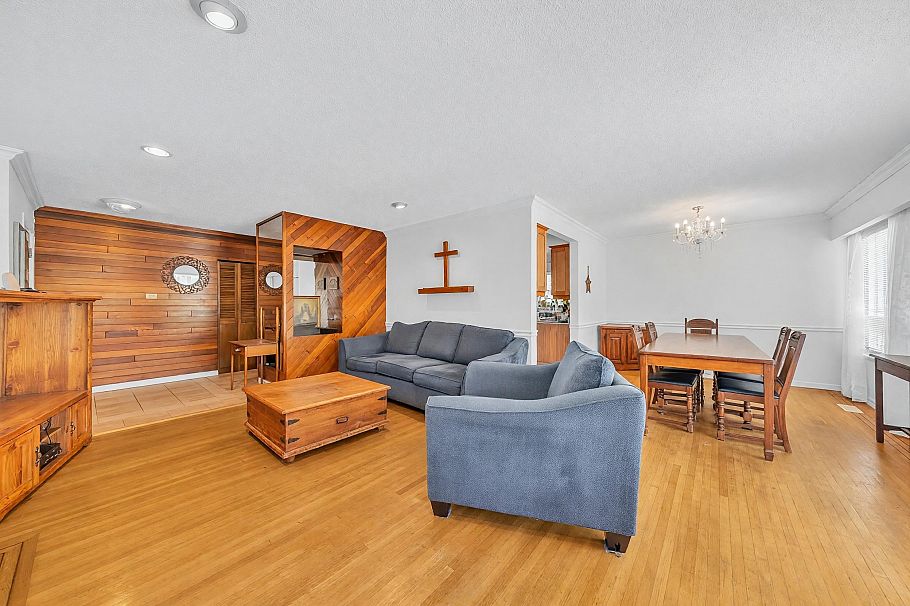 468 Saville Crescent North Vancouver, BC - 21