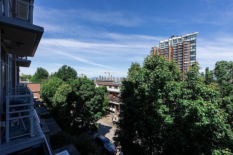 407 298 E 11th Avenue Vancouver, BC - 20