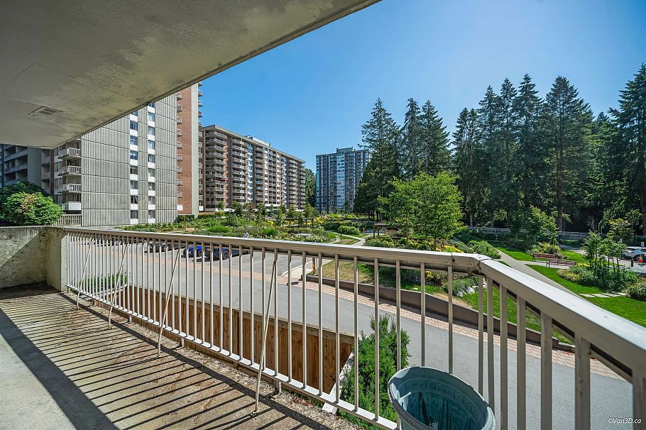 207 2020 Fullerton Avenue North Vancouver, BC - 14