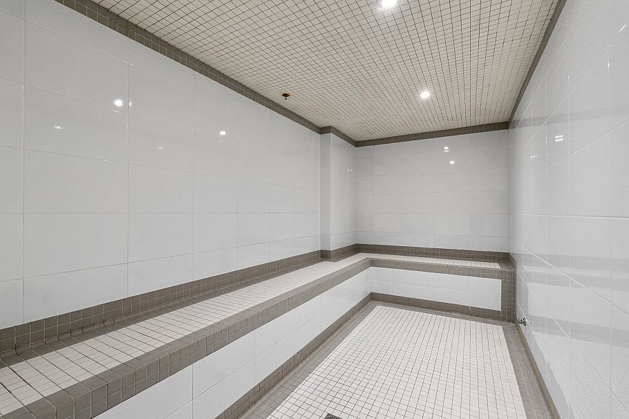 404 1210 E 27th Street North Vancouver, BC - 32