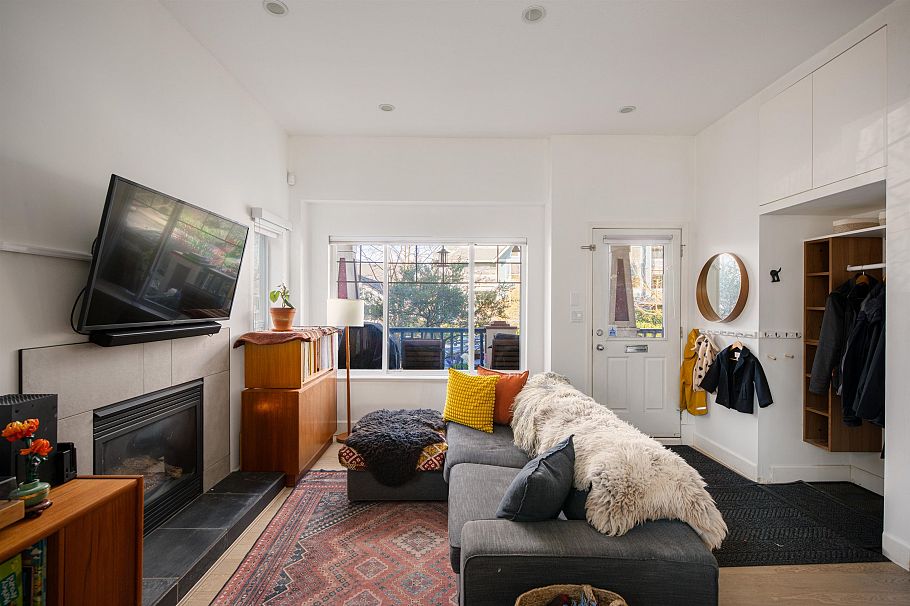 1732 E Georgia Street Vancouver, BC - 4