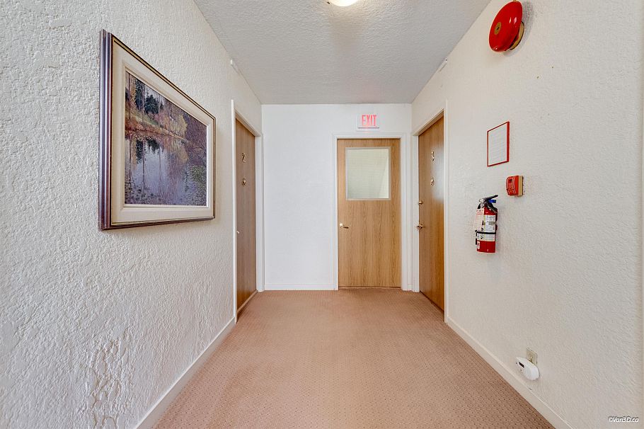 3 2255 W 40th Avenue Vancouver, BC - 18