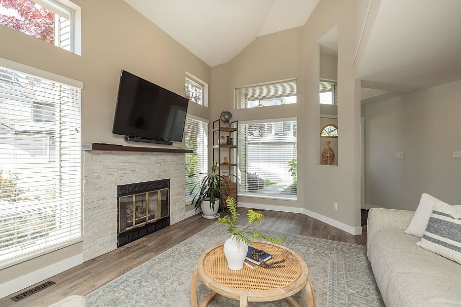 863 Roche Point Drive North Vancouver, BC - 13