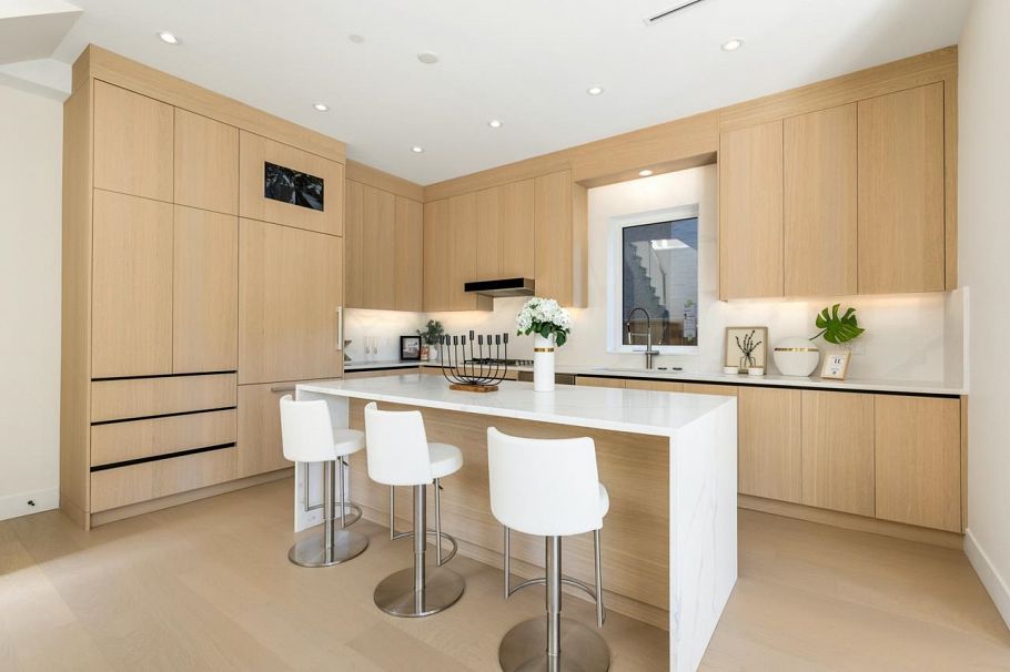 1 3771 W King Edward Avenue Vancouver, BC - 24