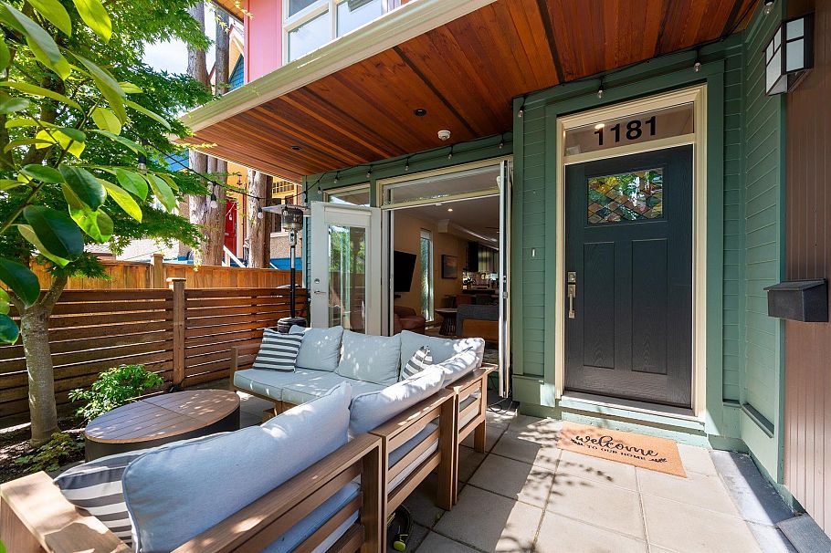 1181 E 19th Avenue Vancouver, BC - 2