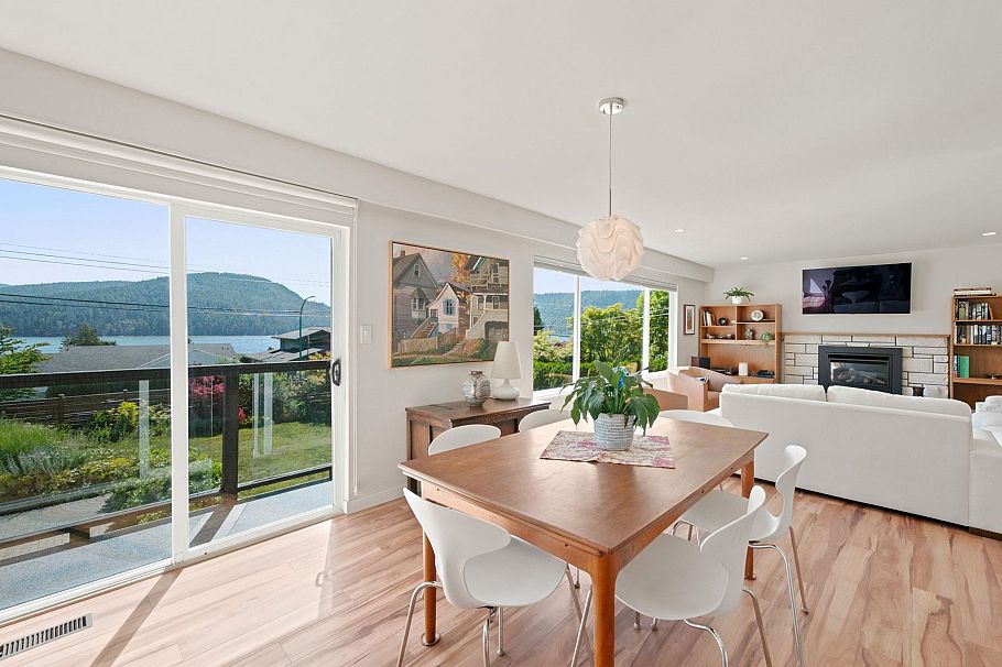 575 N Dollarton Highway North Vancouver, BC - 10