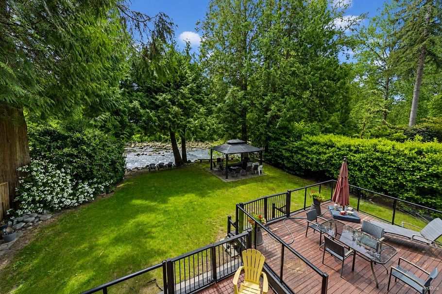 820 Seymour Boulevard North Vancouver, BC - 24