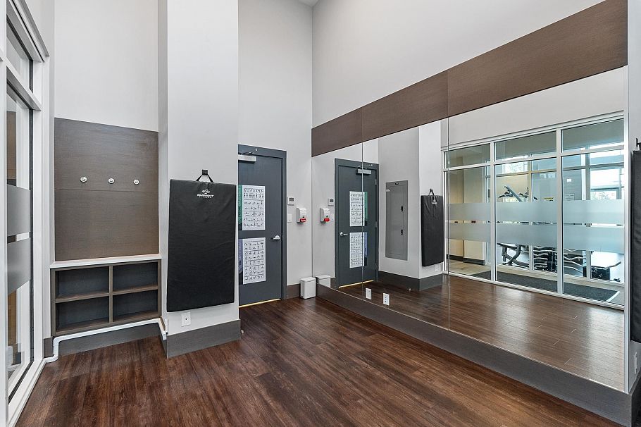 404 1210 E 27th Street North Vancouver, BC - 29