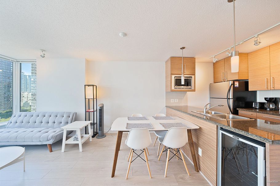 1707 689 Abbott Street Vancouver, BC - 7