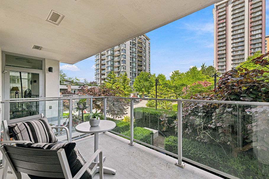 205 158 W 13th Street North Vancouver, BC - 26