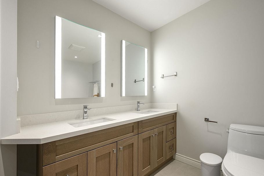 29 4055 Indian River Drive North Vancouver, BC - 21