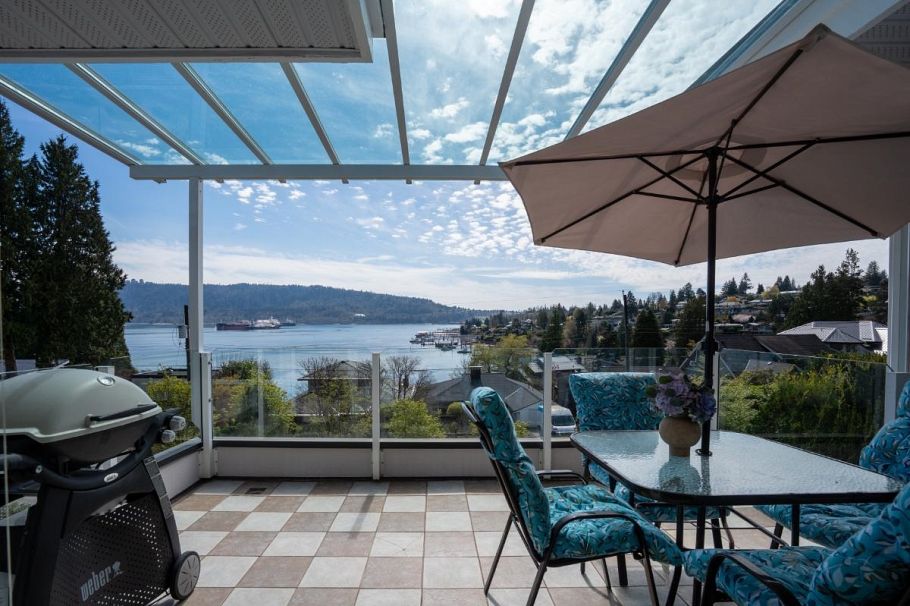 4493 Epps Avenue North Vancouver, BC - 8