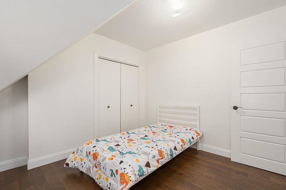 457 W 23rd Street North Vancouver, BC - 18