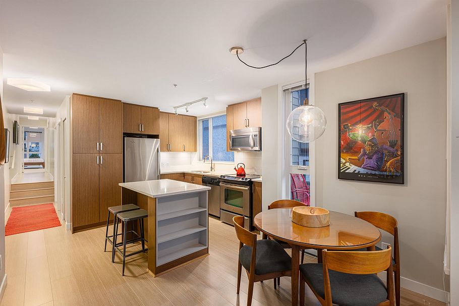 201 562 E 7th Avenue Vancouver, BC - 14