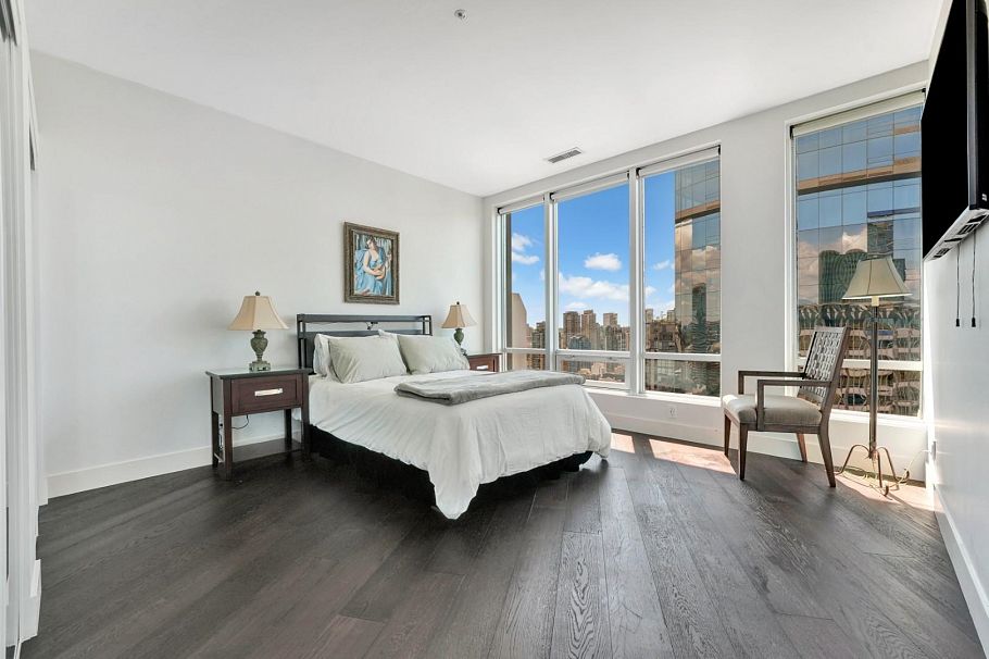 2106 989 Nelson Street Vancouver, BC - 25