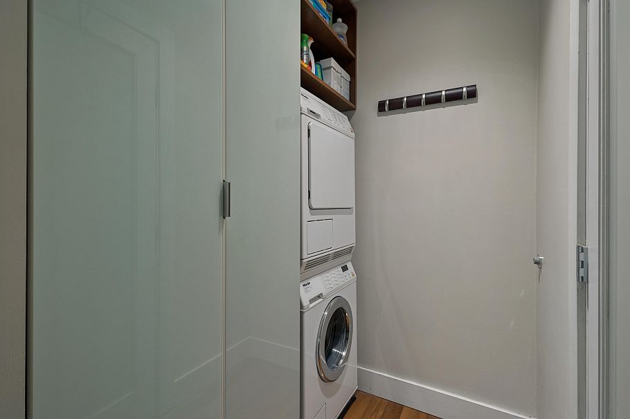 104 1855 Nelson Street Vancouver, BC - 21