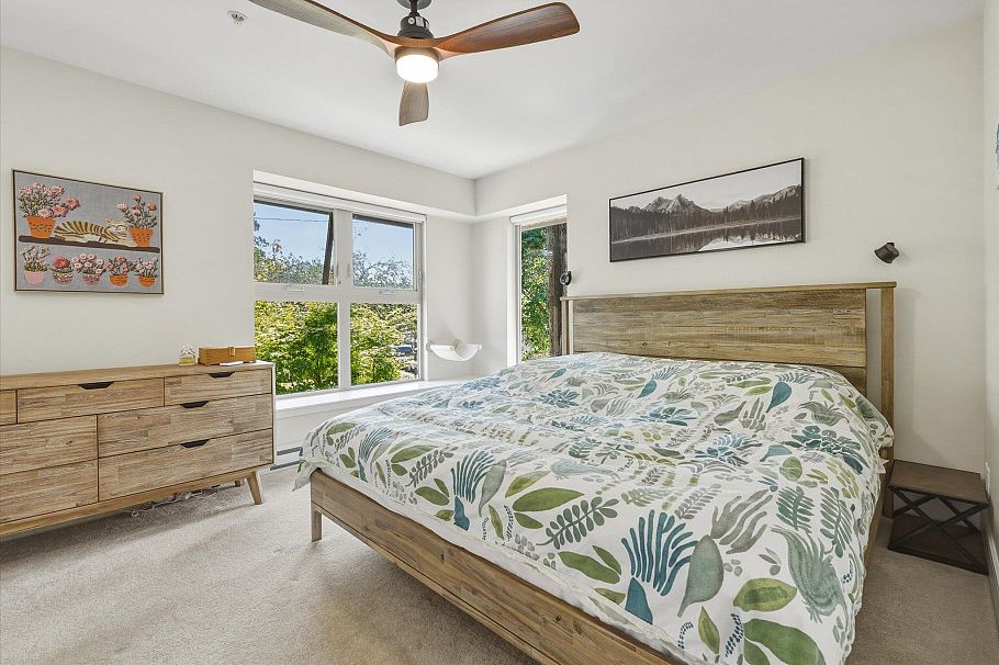 1181 E 19th Avenue Vancouver, BC - 19