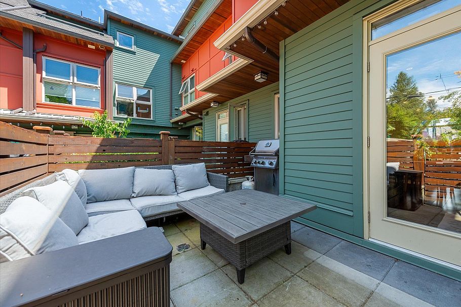 1181 E 19th Avenue Vancouver, BC - 16