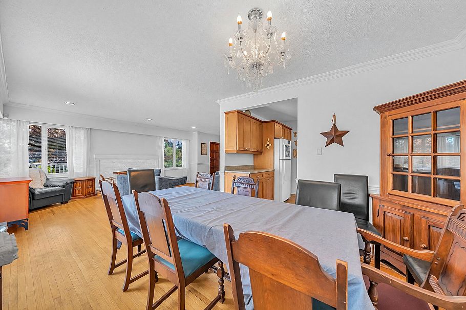 468 Saville Crescent North Vancouver, BC - 19