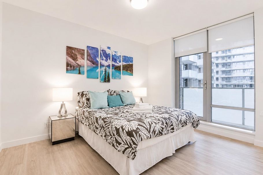 1618 Pullman Porter Street Vancouver, BC - 8