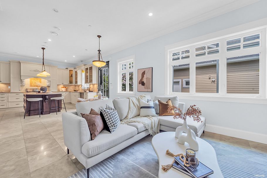 1675 W 59th Avenue Vancouver, BC - 17