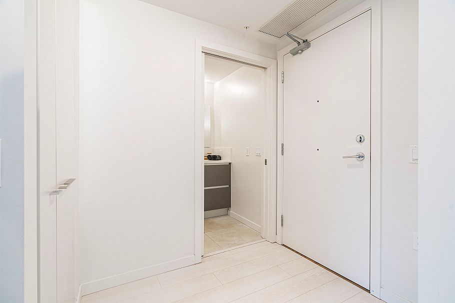 204 180 E 2nd Avenue Vancouver, BC - 22