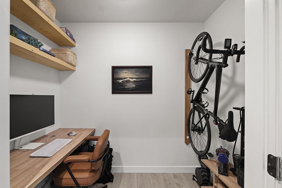 209 128 E 8th Street North Vancouver, BC - 24