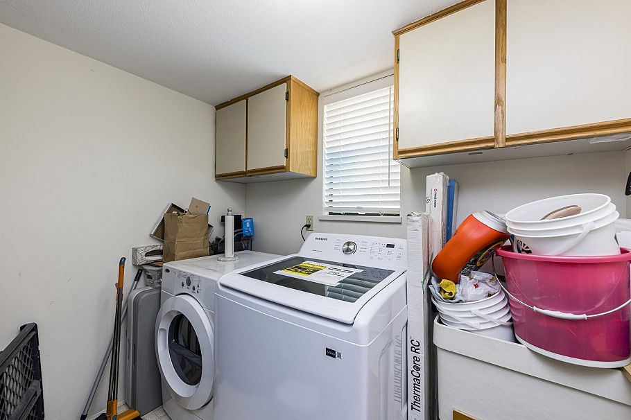 239 E 20th Street North Vancouver, BC - 16