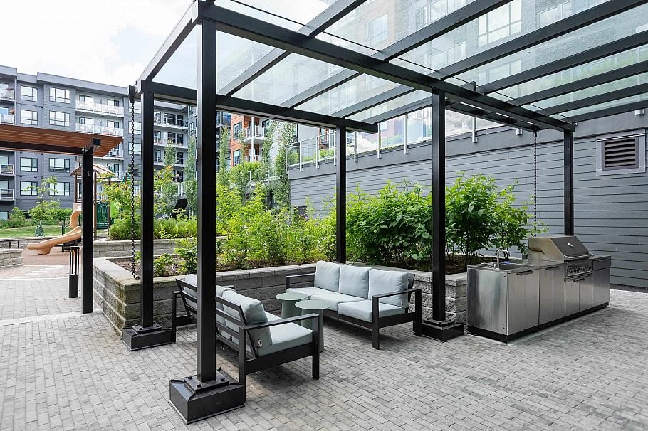 203 3596 Malsum Drive North Vancouver, BC - 24