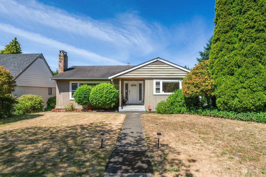 7375 Laburnum Street Vancouver, BC - 1