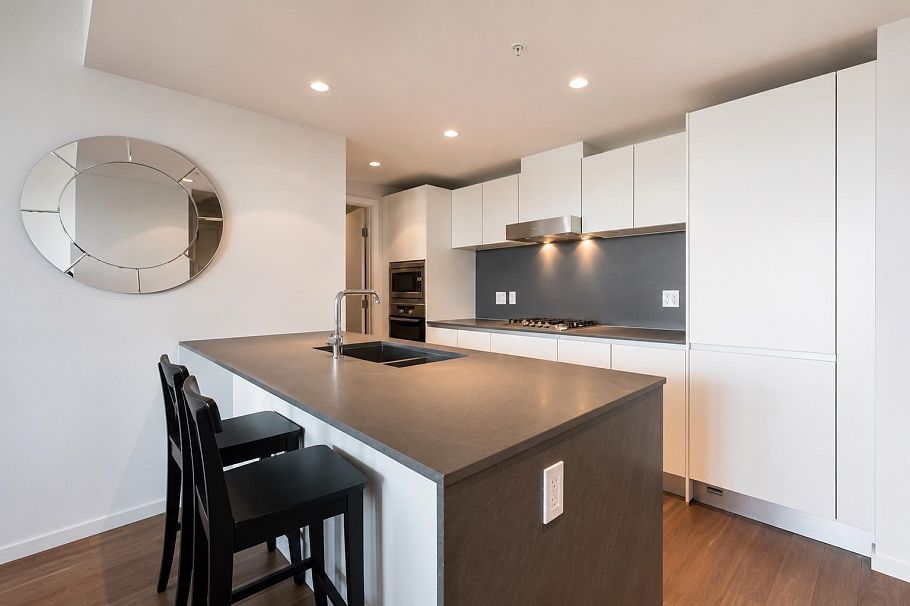 718 8488 Cornish Street Vancouver, BC - 6