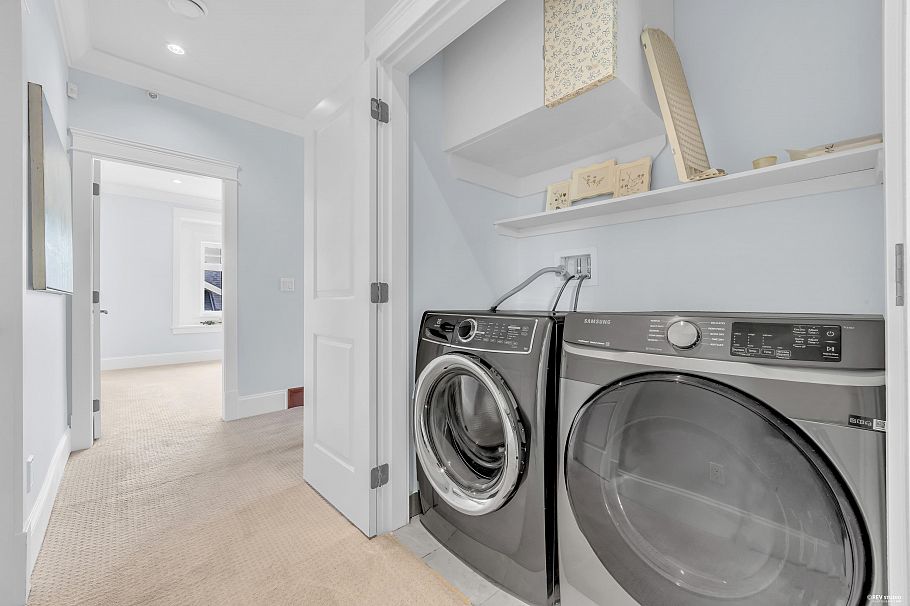 1675 W 59th Avenue Vancouver, BC - 31