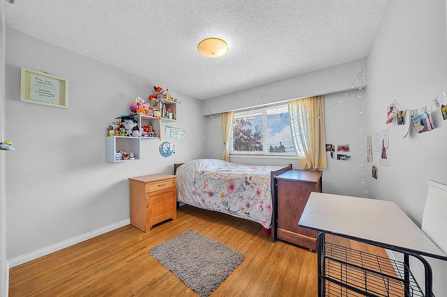 468 Saville Crescent North Vancouver, BC - 12