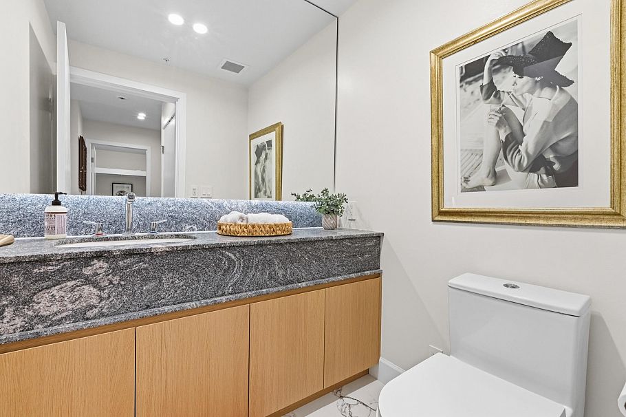 310 3668 W 10th Avenue Vancouver, BC - 19
